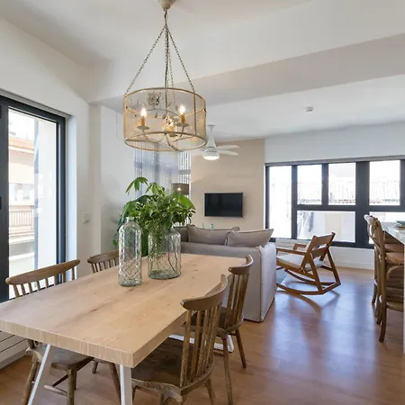 Chezmoihomes Plaza Nueva Premium *