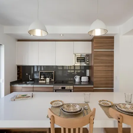 Apartment Chezmoihomes Plaza Nueva Premium