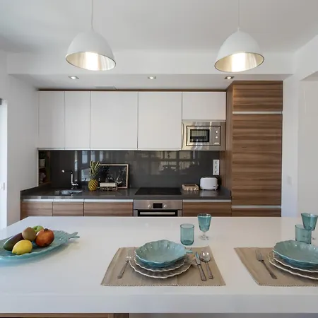 Apartment Chezmoihomes Plaza Nueva Premium